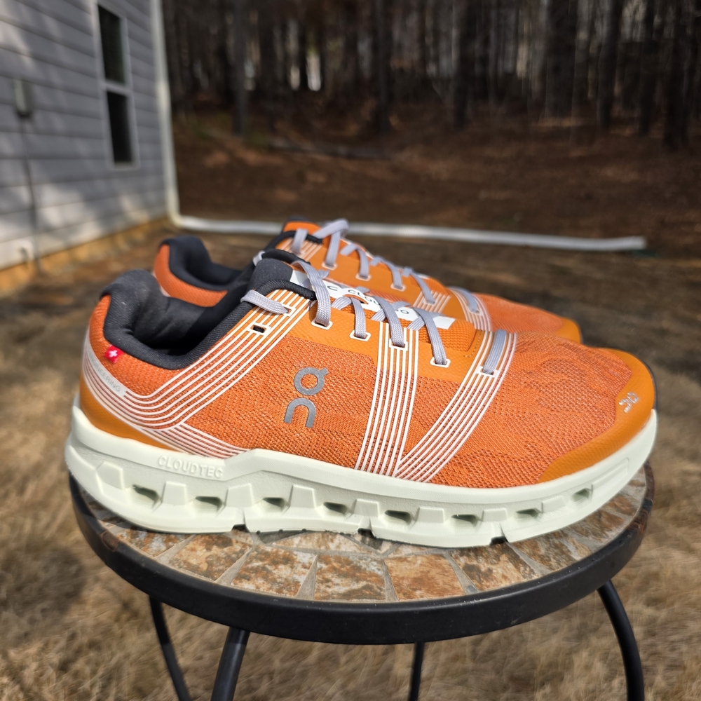 On Cloud Cloudgo 55.98631 Turmeric/Aloe Running Shoes Sneakers Men Sz 11 Worn 1x